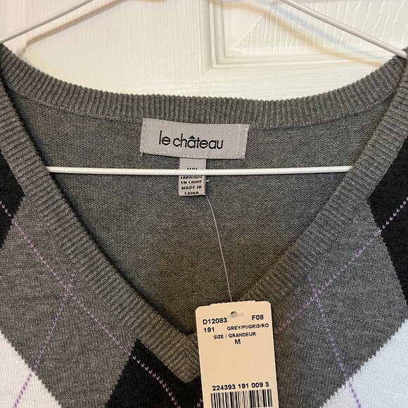 le chateau men's vest. - Picture 3 of 3